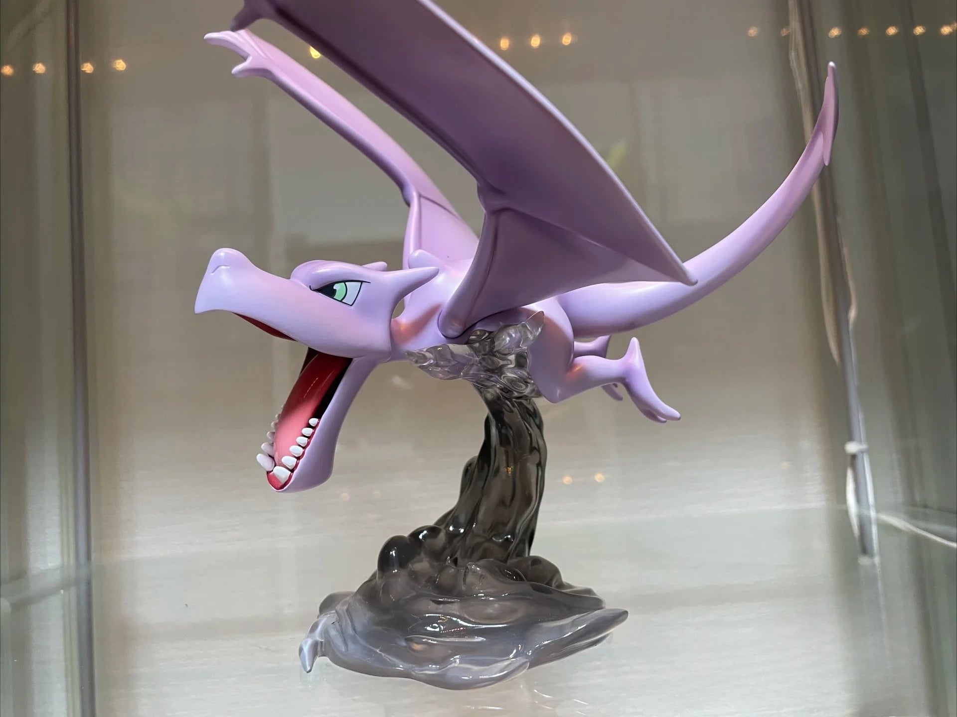 Ptera Figurine – Pokémon