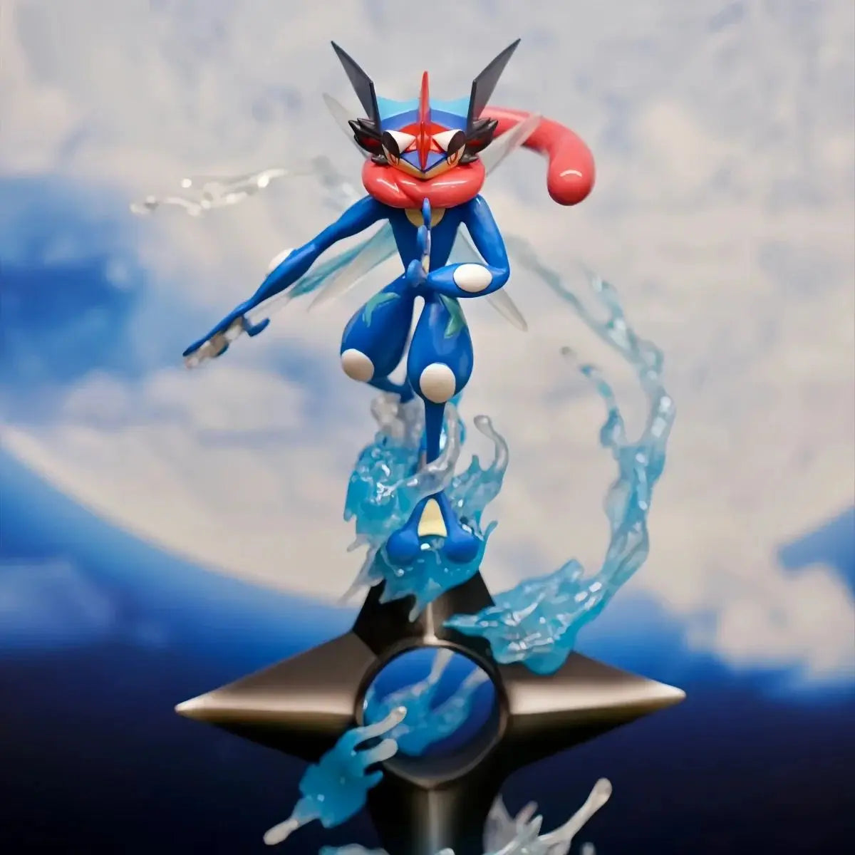 Figura de juguete Greninja de dibujos animados, 18cm, linda, de PVC, modelo de decoración, regalos de Navidad, juguetes para niños, en Stock